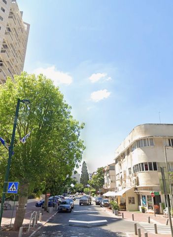 שפירא 
