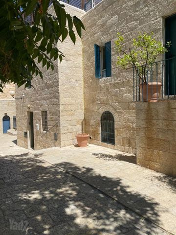 השוערים 