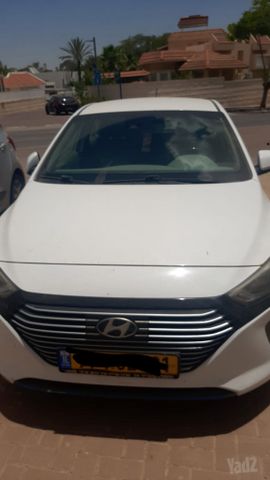 מודעת רכב יונדאי איוניק