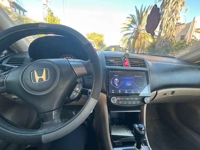 מודעת רכב הונדה אקורד