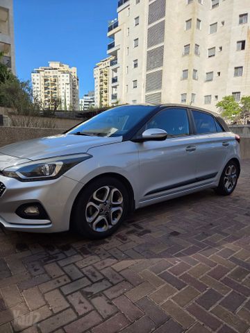 מודעת רכב יונדאי i20