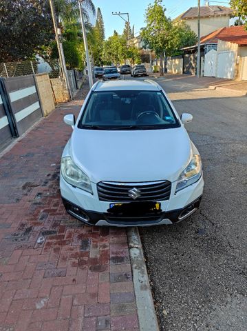 מודעת רכב סוזוקי קרוסאובר
