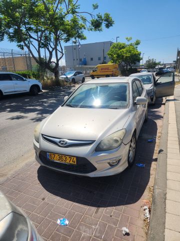 מודעת רכב יונדאי i30