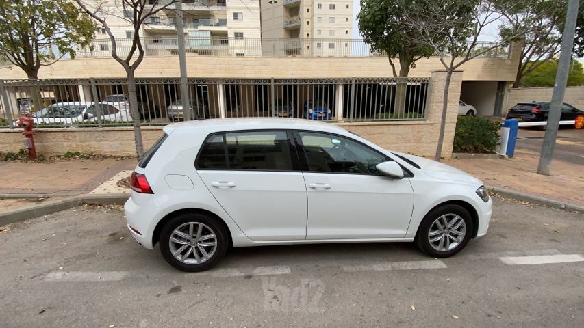 מודעת רכב פולקסווגן גולף