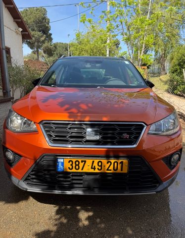 מודעת רכב סיאט ארונה