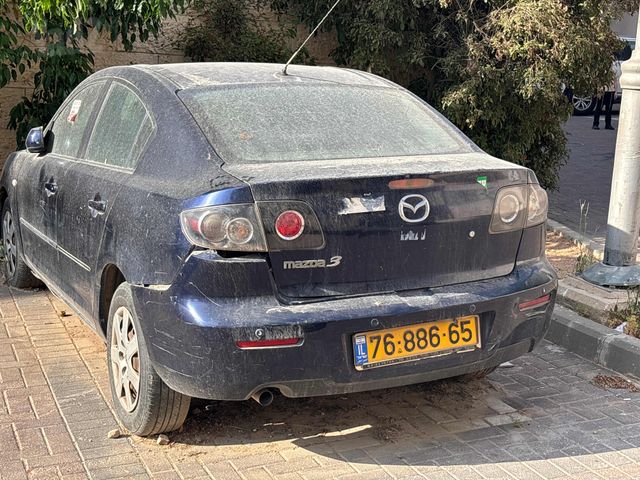 מודעת רכב מאזדה 3
