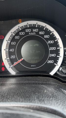 מודעת רכב הונדה אקורד