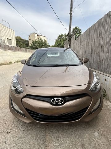 מודעת רכב יונדאי i30