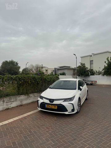 מודעת רכב טויוטה קורולה