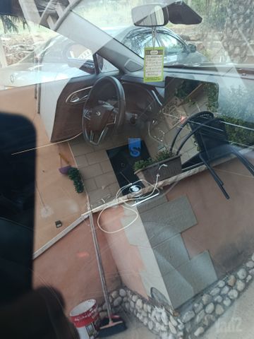 מודעת רכב ג׳יי.איי.סי E-JS4