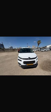 מודעת רכב סיטרואן ברלינגו 