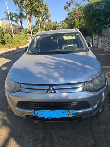מודעת רכב מיצובישי אאוטלנדר