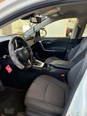 מודעת רכב טויוטה RAV4