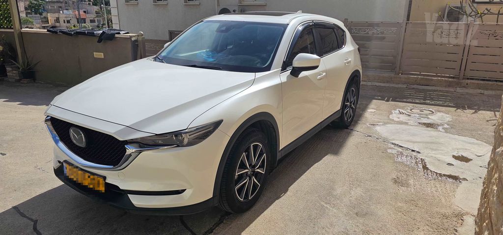 מודעת רכב מאזדה CX-5