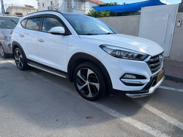 מודעת רכב יונדאי טוסון