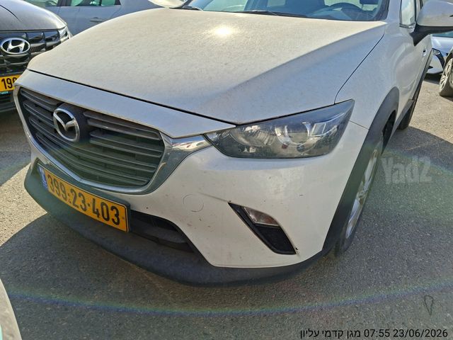 מודעת רכב מאזדה CX-3