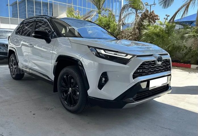 מודעת רכב טויוטה RAV4