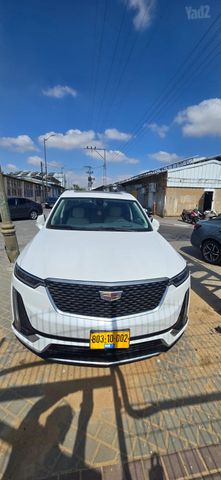מודעת רכב קאדילק XT6