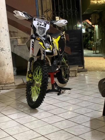מודעת רכב הוסקוורנה FE350