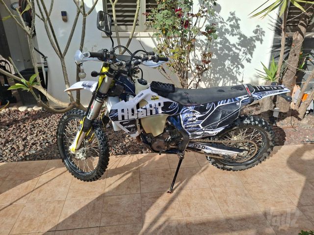 מודעת רכב הוסקוורנה FE350