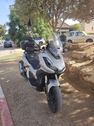 מודעת רכב הונדה ADV350