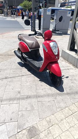 מודעת רכב סאן יאנג מיו 100