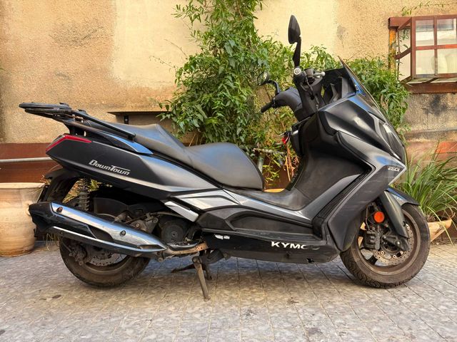 מודעת רכב קימקו דאון-טאון 250