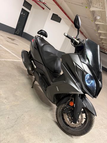 מודעת רכב קימקו דאון-טאון 250ABS
