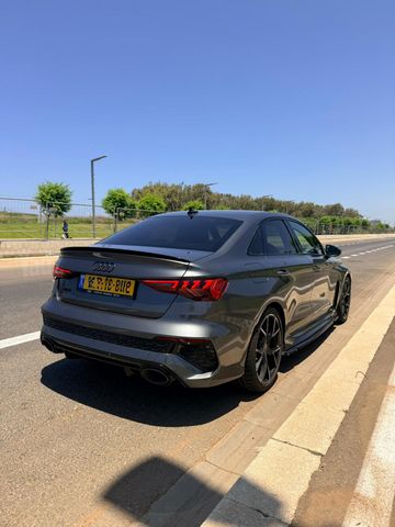 מודעת רכב אאודי RS 3