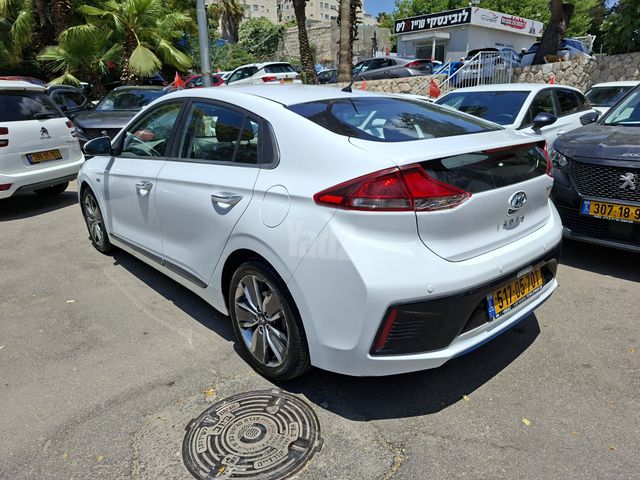 מודעת רכב יונדאי איוניק 2
