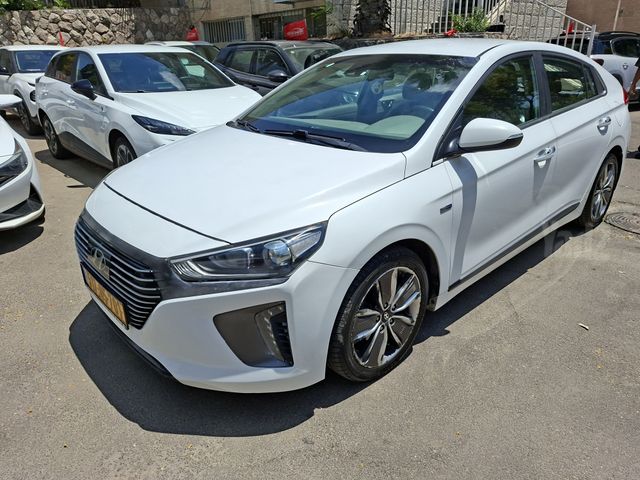 מודעת רכב יונדאי איוניק