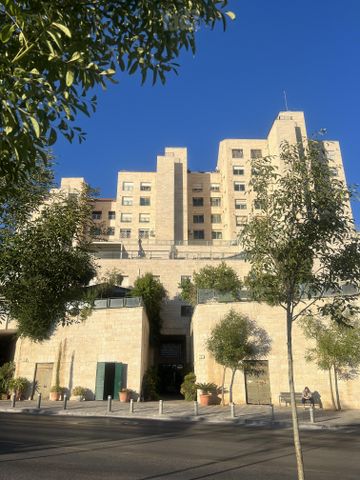 קדיש לוז 24