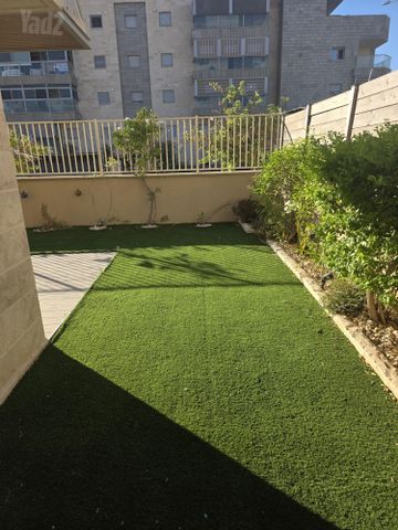 אנקור 46