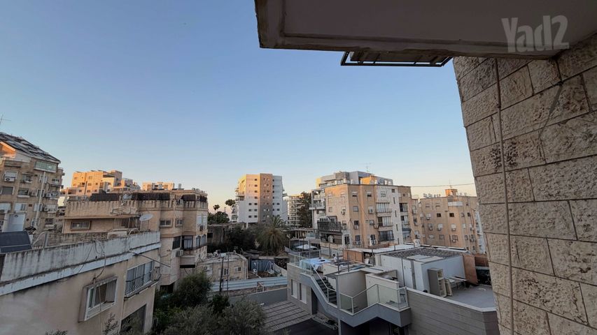 א.ז. ורנר 14