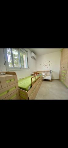 יצחק ניידיץ' 15