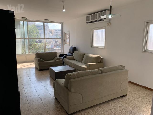 קריניצי 7