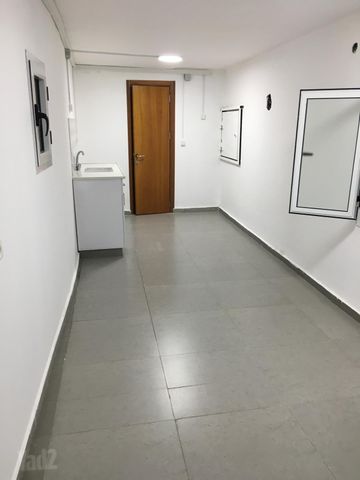 ד"ר אברהם אליהו הרכבי 40