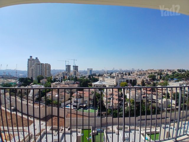 דירה להשכרה בירושלים — 2