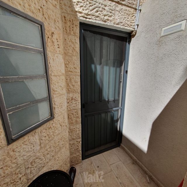 יחידת דיור להשכרה בירושלים — 4