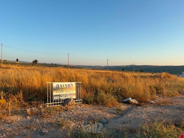 מגרשים למכירה בגבעות עדן (תיווך) — 2
