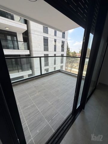כצנלסון 35