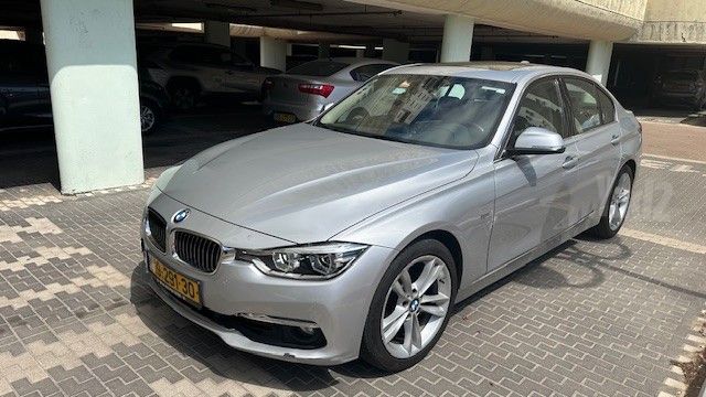 מודעת רכב ב מ וו סדרה 3