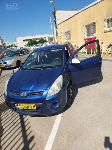 מודעת רכב יונדאי i20