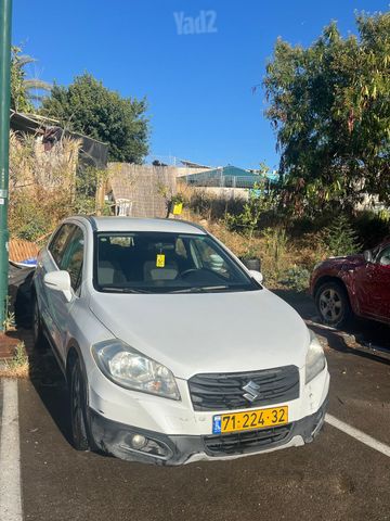 מודעת רכב סוזוקי קרוסאובר