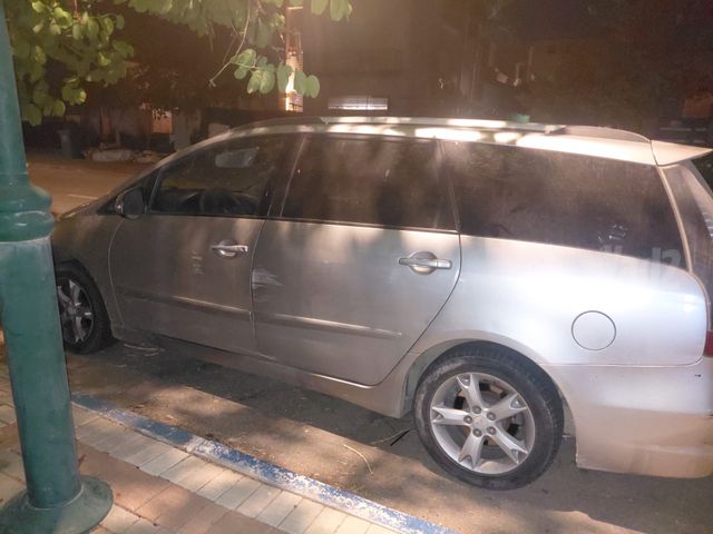 מודעת רכב מיצובישי גרנדיס