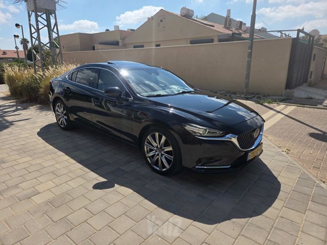 מודעת רכב מאזדה 6
