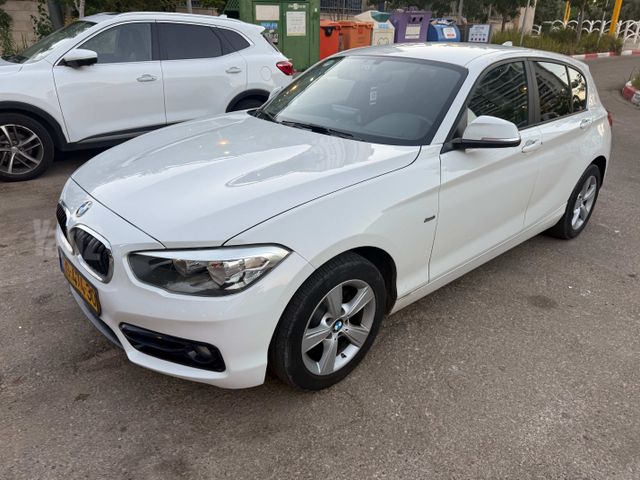 מודעת רכב ב מ וו סדרה 1