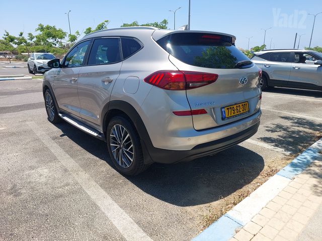 מודעת רכב יונדאי טוסון 2