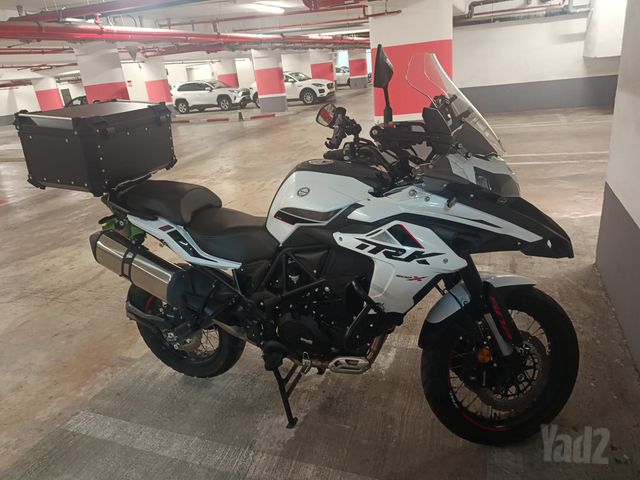 מודעת רכב בנלי TRK502X