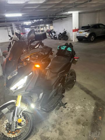 מודעת רכב הונדה X-ADV750